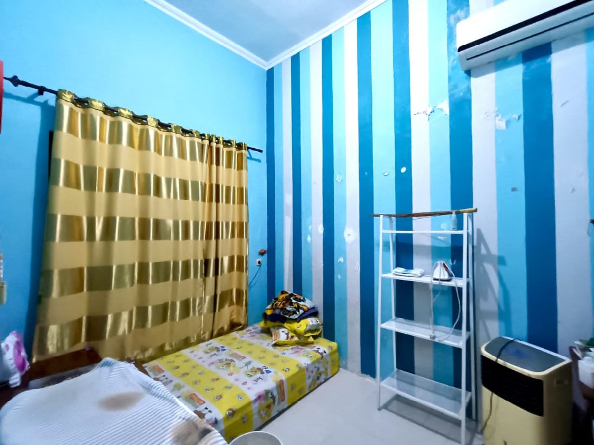 Dijual Rumah Bagus 1½ Lantai Siap Pakai, Lokasi di Gonilan, Kartasura, Solo - Foto 5