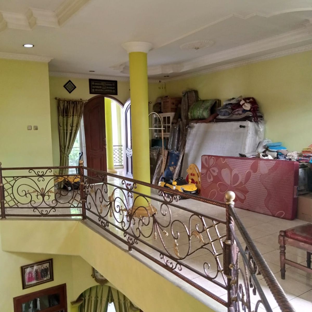 Dijual Rumah Bagus 2 Lantai + Gudang Siap Pakai Strategis di Pinggir Jalan Raya Utama di Jebres, Solo - Foto 6