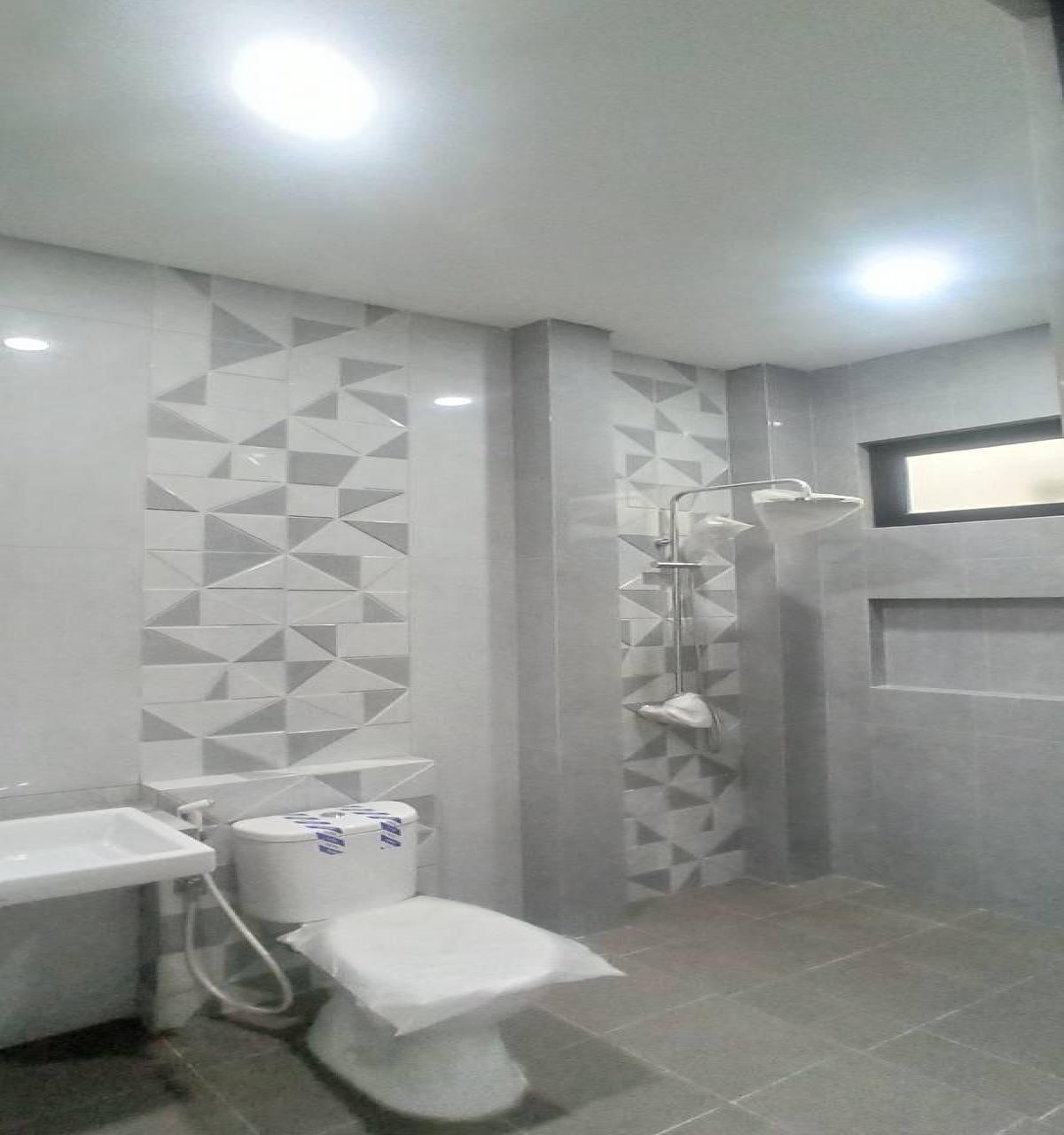 Turun Harga Rumah Modern @Dian Istana Surabaya - Foto 9