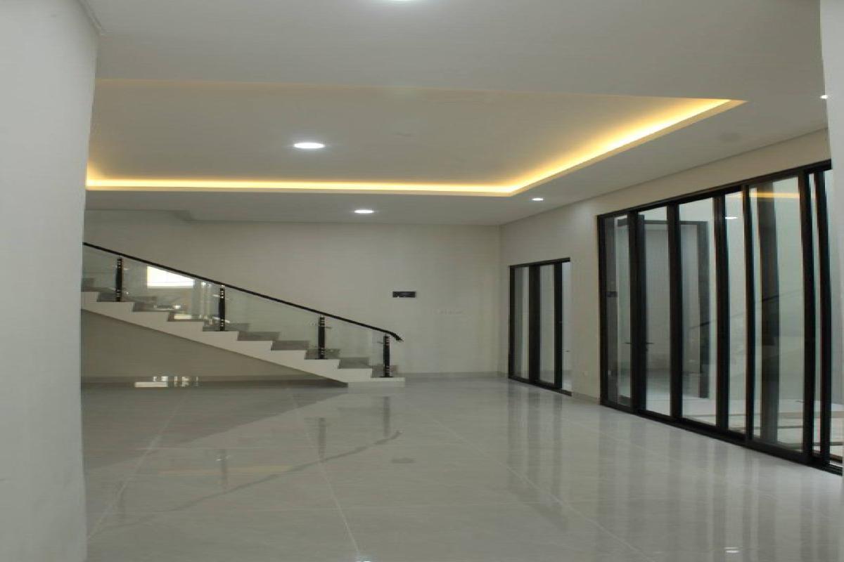 Turun Harga Rumah Modern @Dian Istana Surabaya - Foto 11