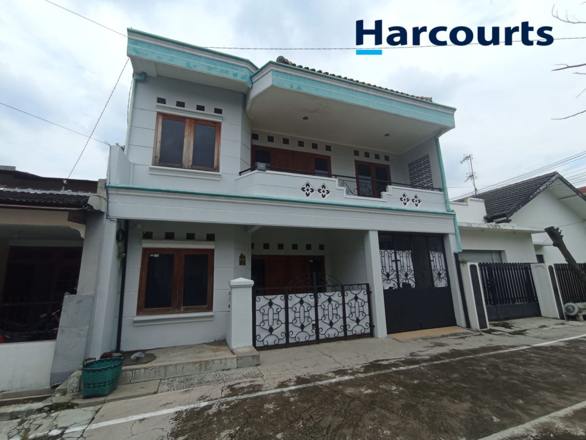 Dijual Rumah Kost Bagus 2,5 Lantai Strategis Siap Pakai, di Fajar Indah Baturan Colomadu Solo