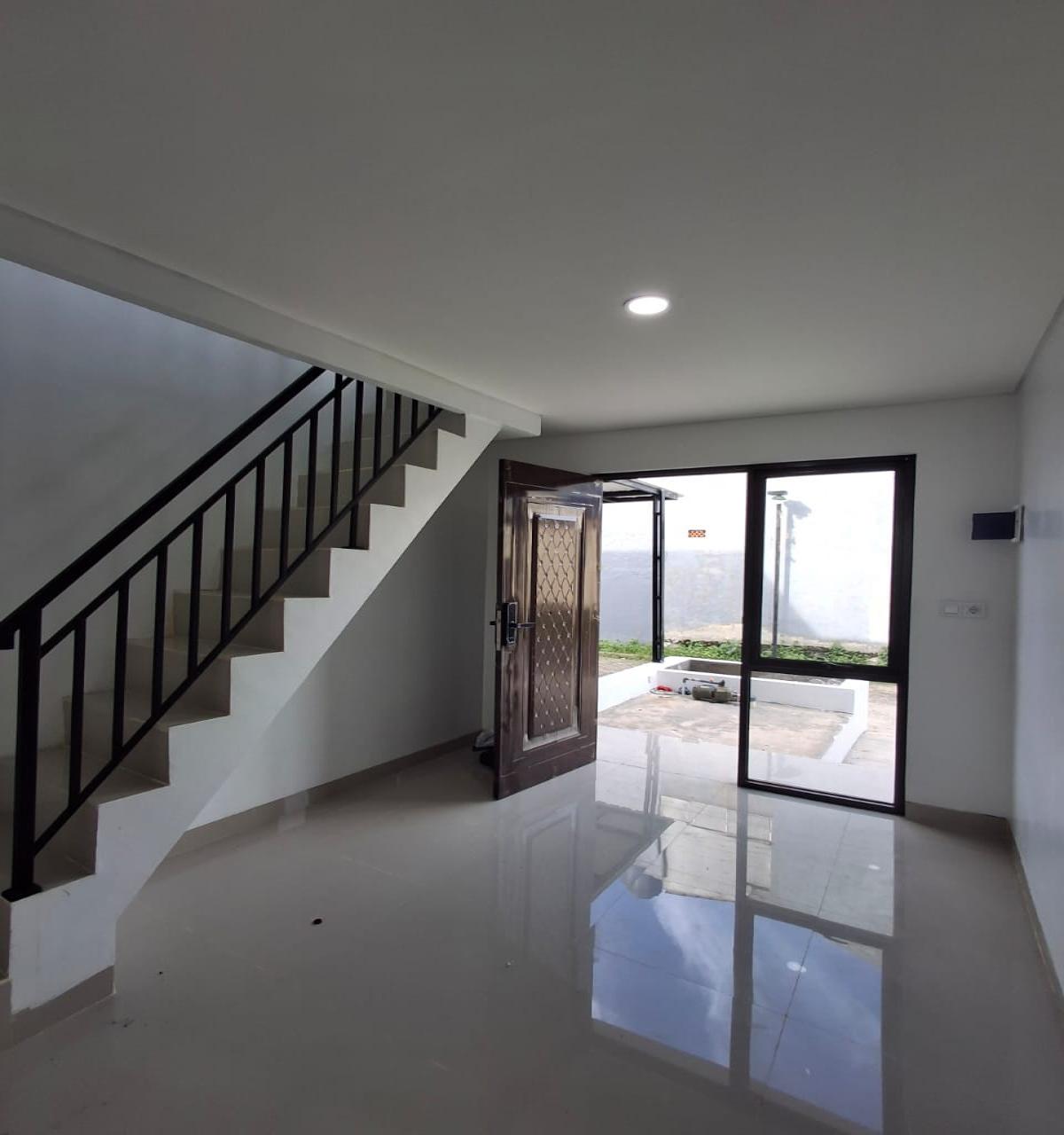 Dijual Rumah Skandinavian Minimalis Kontemporer – Pamulang - Foto 2