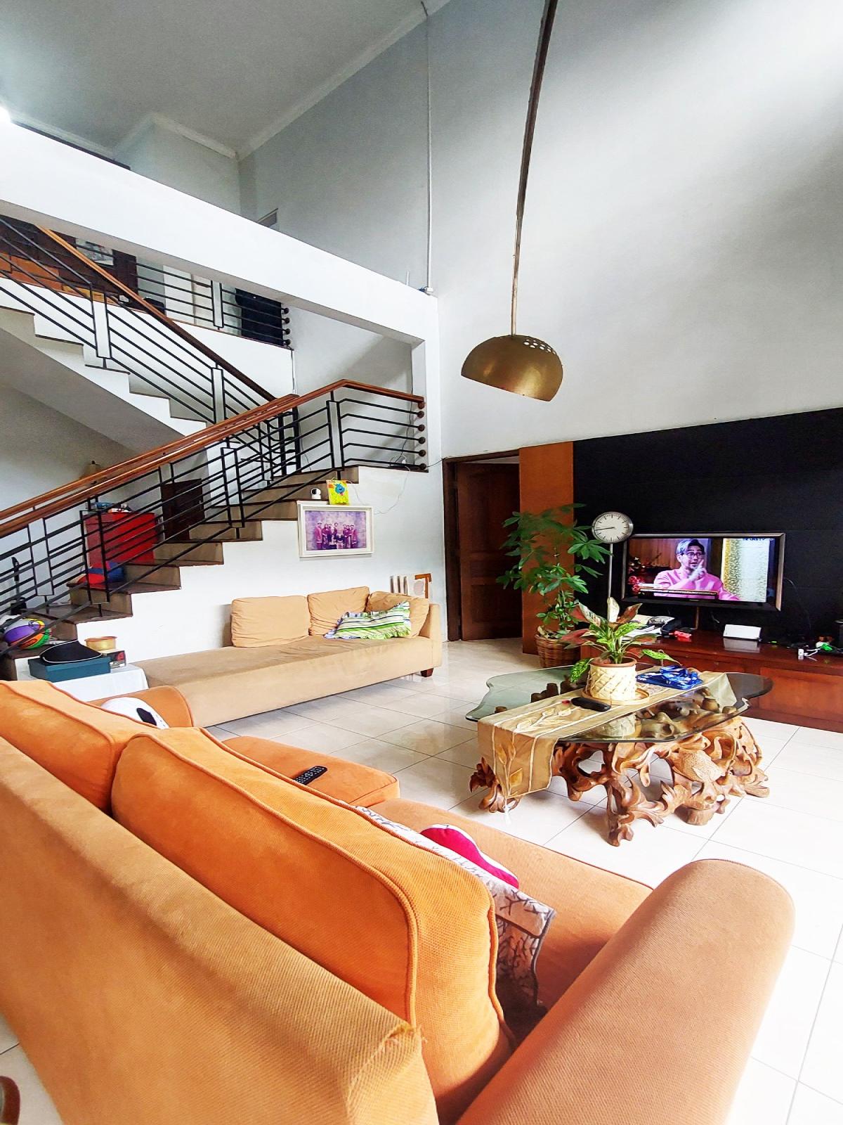 Dijual Rumah Mewah di Deplu Adam Malik, Jakarta Selatan - Foto 5