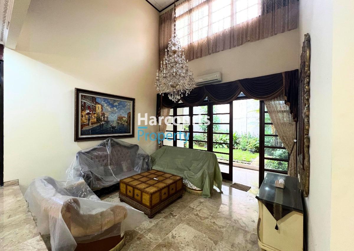 Disewa Rumah Klasik Bisa untuk usaha Area Jl. Gandaria Kebayoran Baru - Foto 4