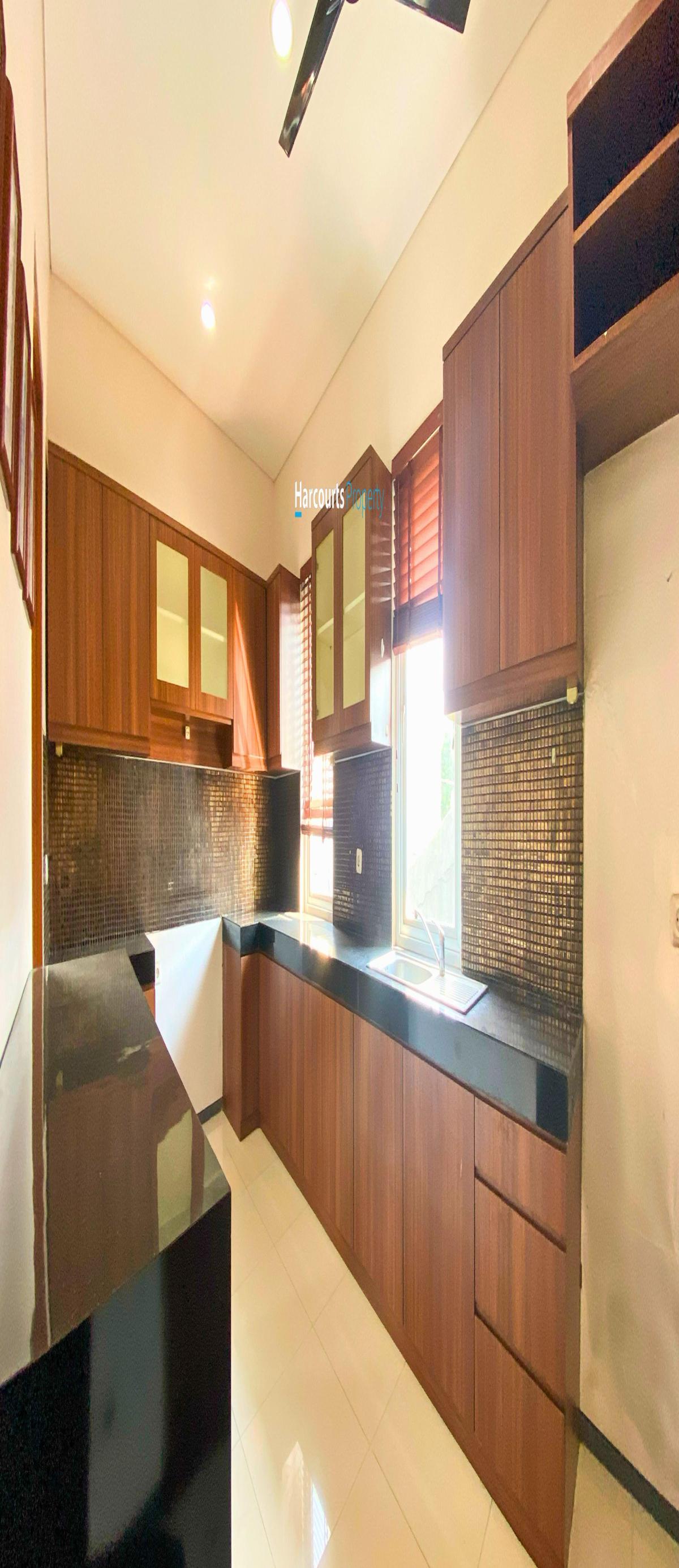 Disewakan Rumah Modern Minimalis Area Kebayoran Baru - Foto 2