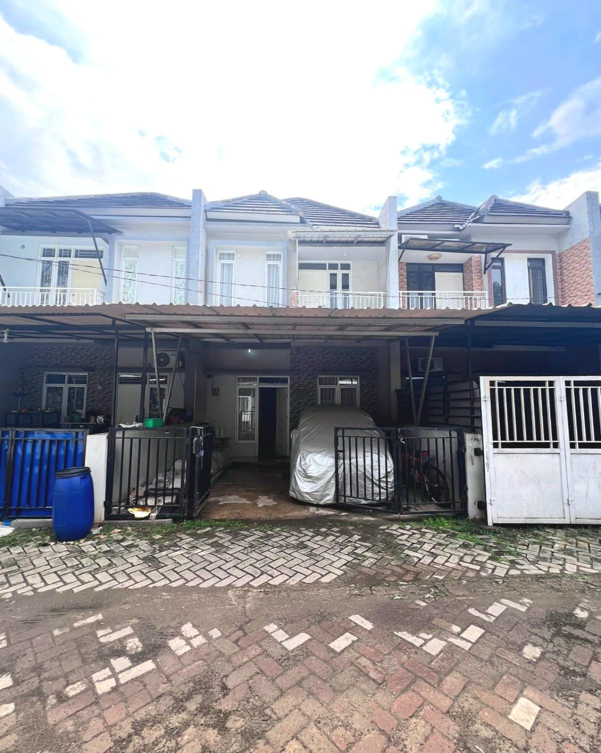 Dijual Cepat Rumah Cluster 2 Lantai dekat Graha Raya, Tangerang Selatan