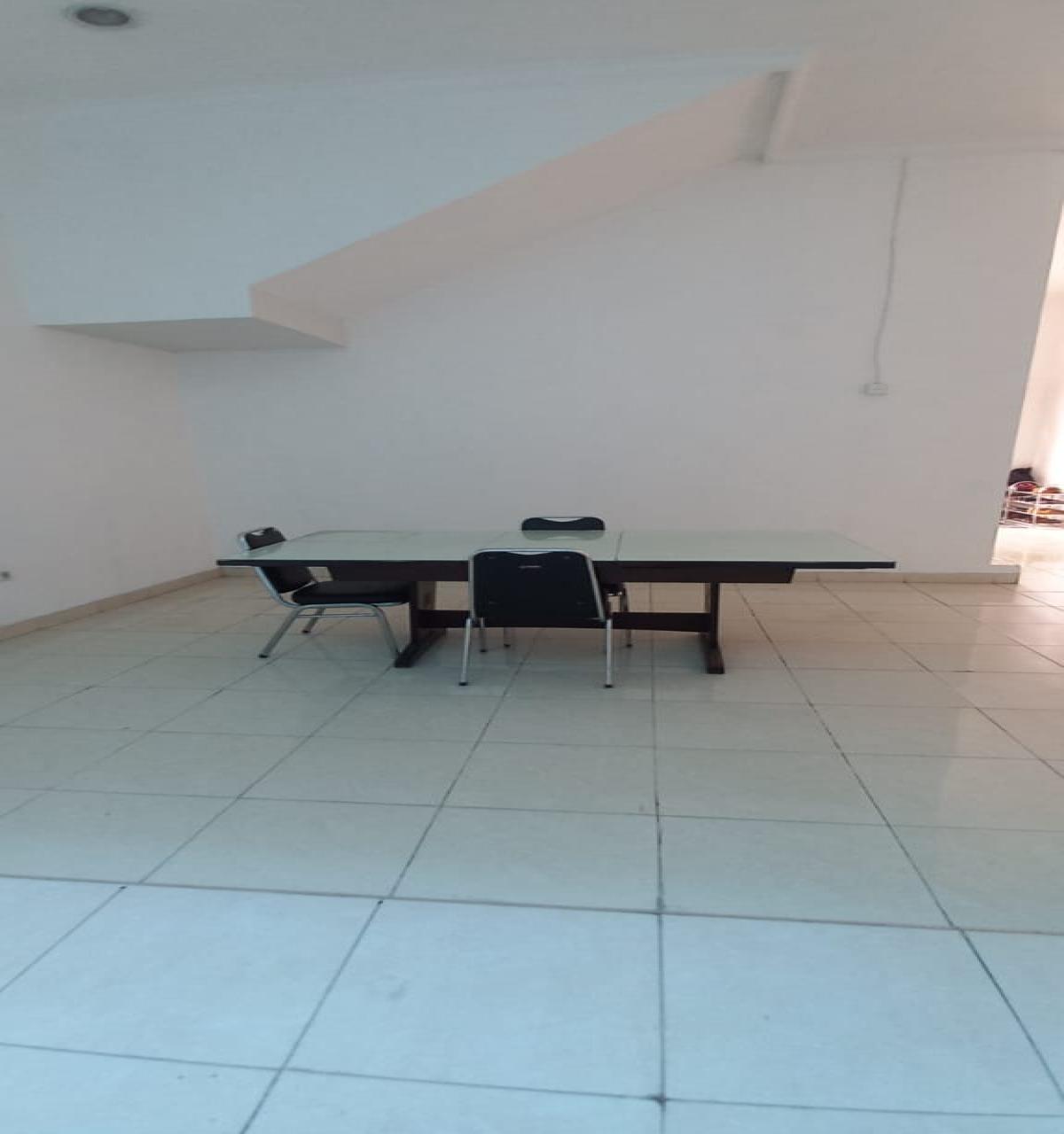 Rumah 2milayaran 2 Lantai Di Tomang Jakarta Barat ID - Foto 2