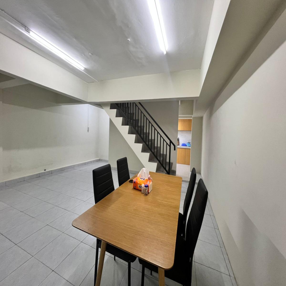 Baru Renovasi Rumah Siap Huni di Samping Jalan Tomang Raya Jakarta Barat, Nego Sampai Deal - Foto 10