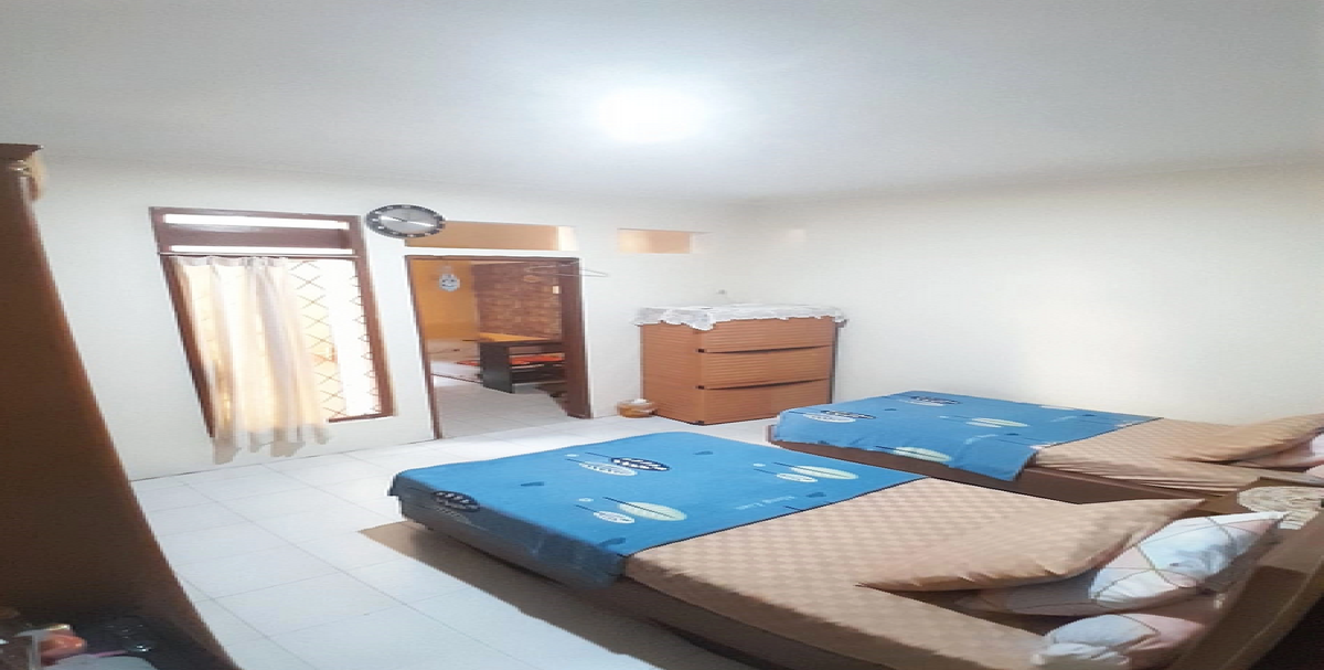 Dijual Murah -  Rumah Luas 386 m² di Ulujami, Jakarta Selatan - Foto 7