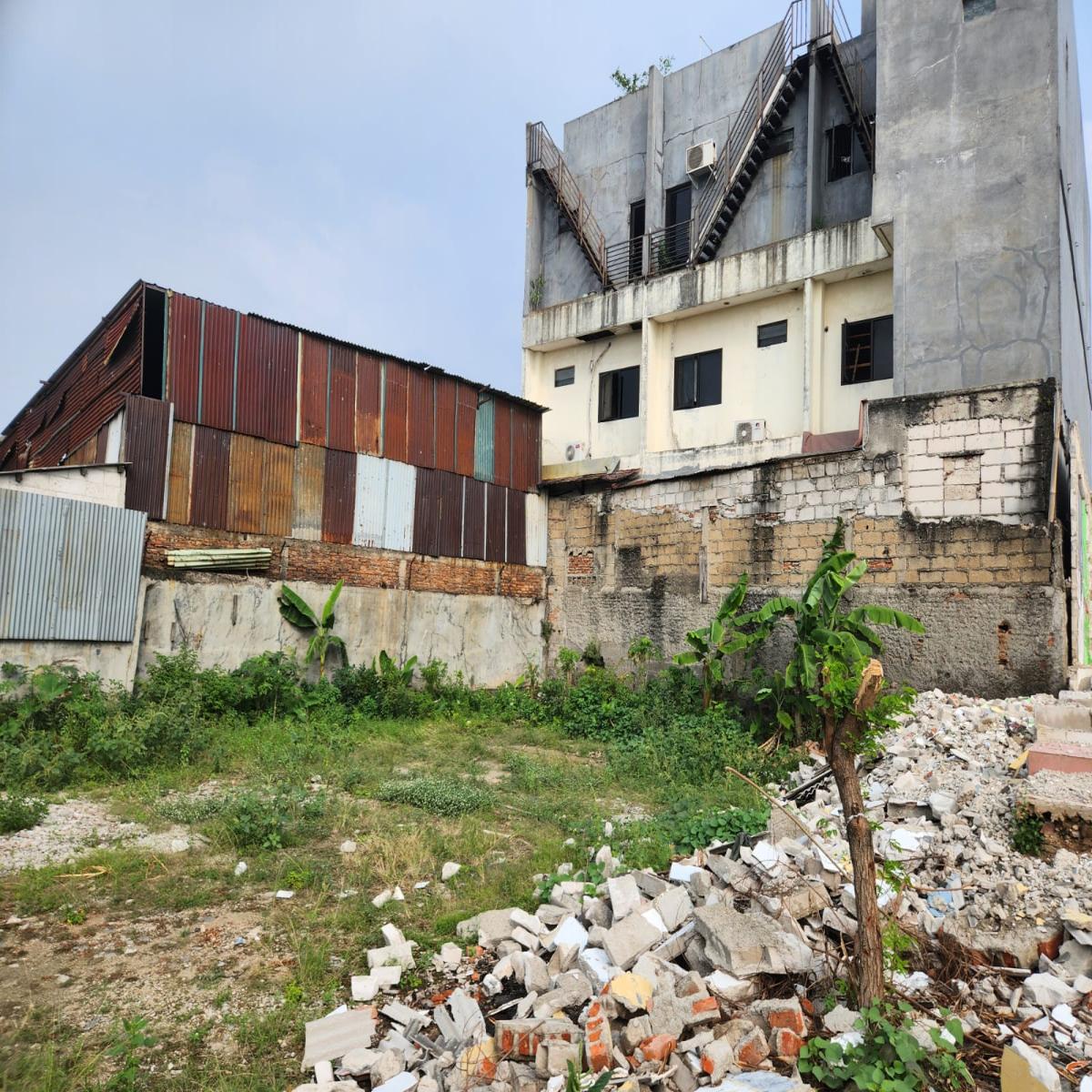 Tanah Komersil Luas 1.838 m² di Jalan Raden Fatah Parung Serab, Ciledug Tangerang - Foto 5