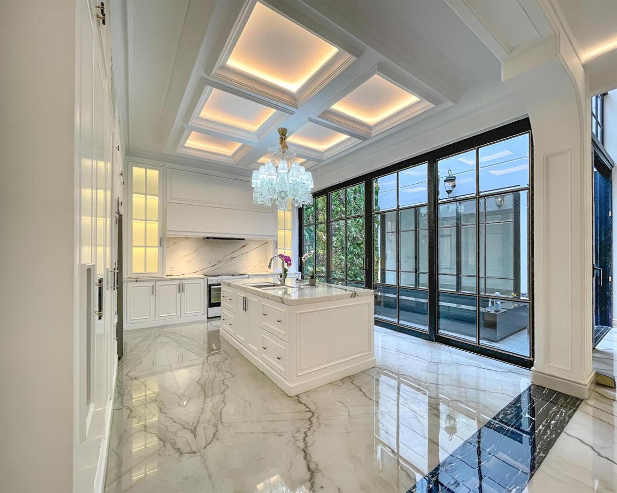 Dijual Rumah Villa Gading Indah - Foto 13