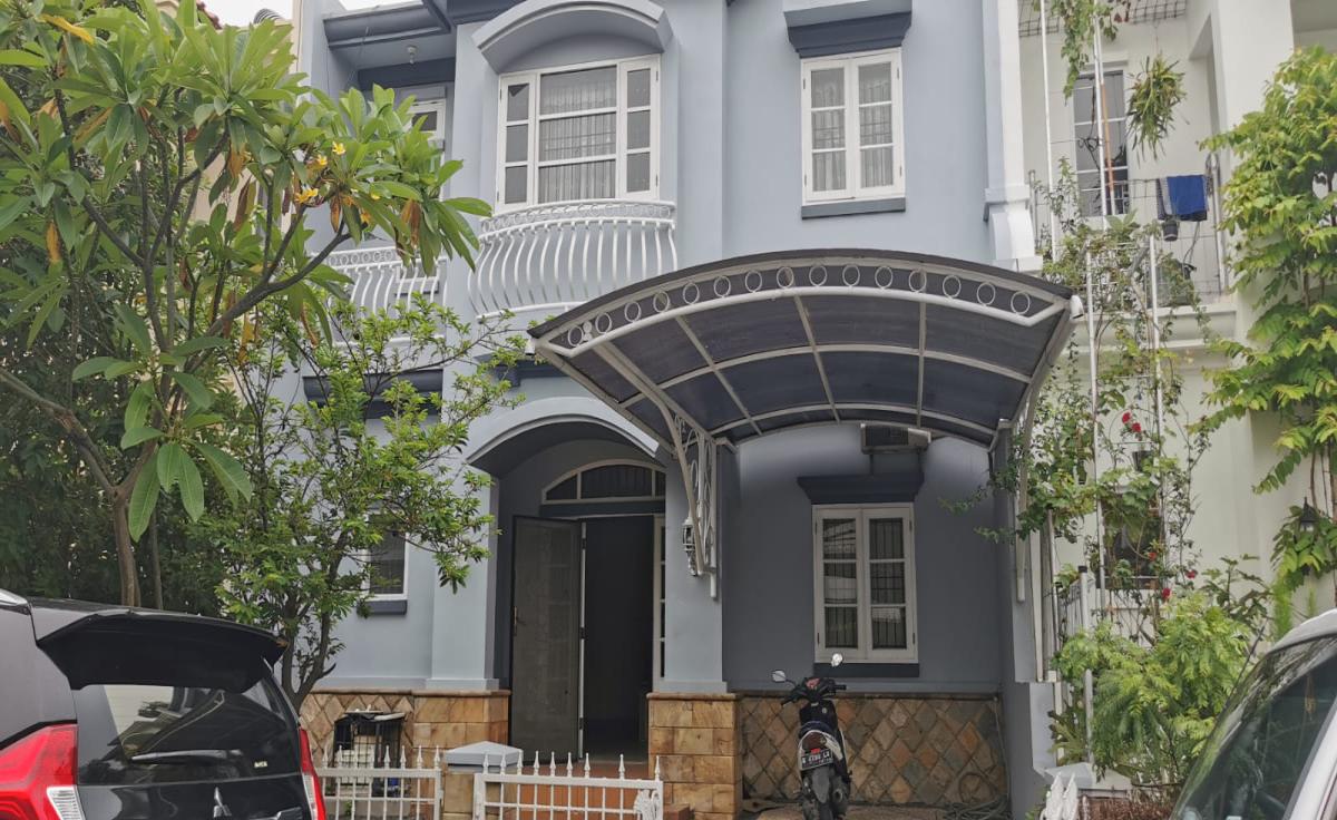 Dijual & Disewa Rumah Pelangi Biru
