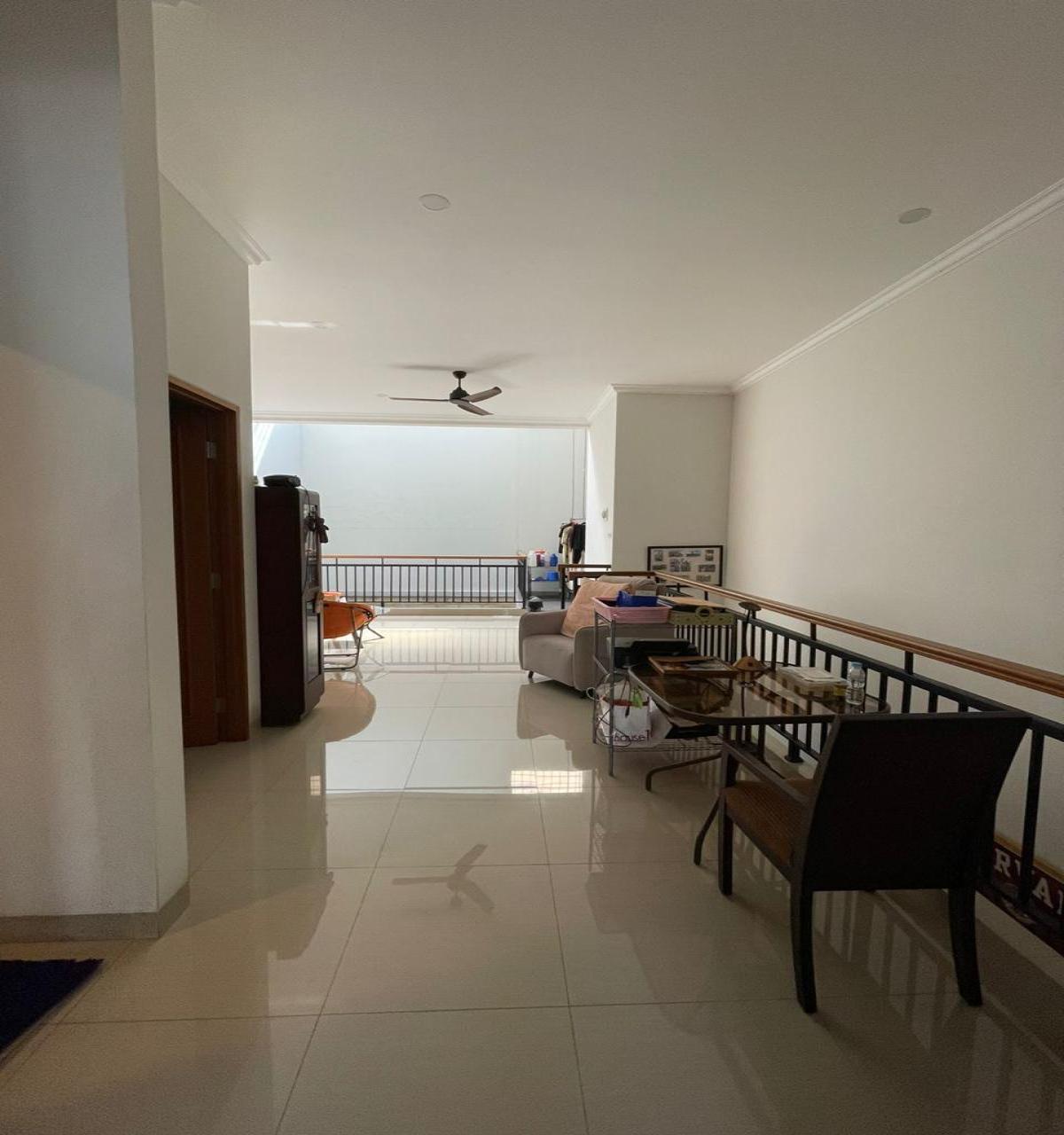 Dijual Rumah Di Gading Pandawa, Asri, Sangat Rapi - Foto 15