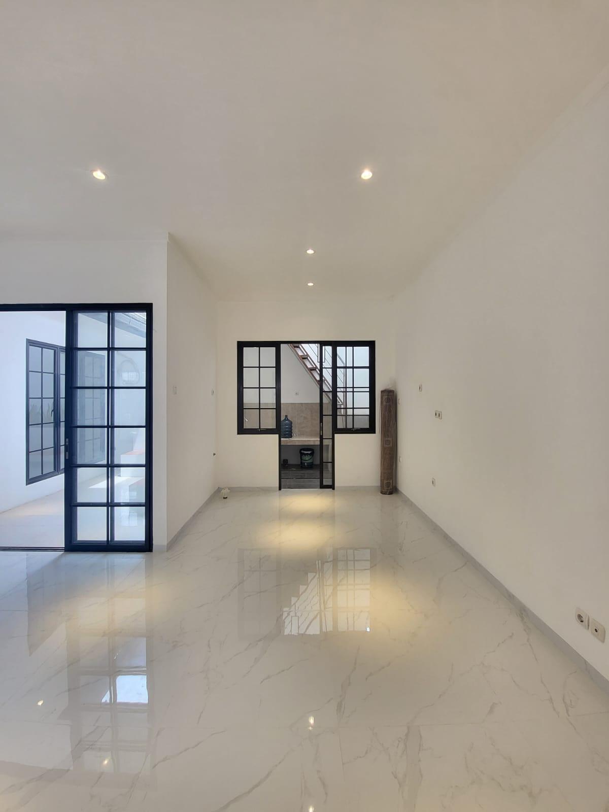 Rumah Minimalis Cantik Lokasi Oke di Bintaro Sektor 9 Tangsel - Foto 10