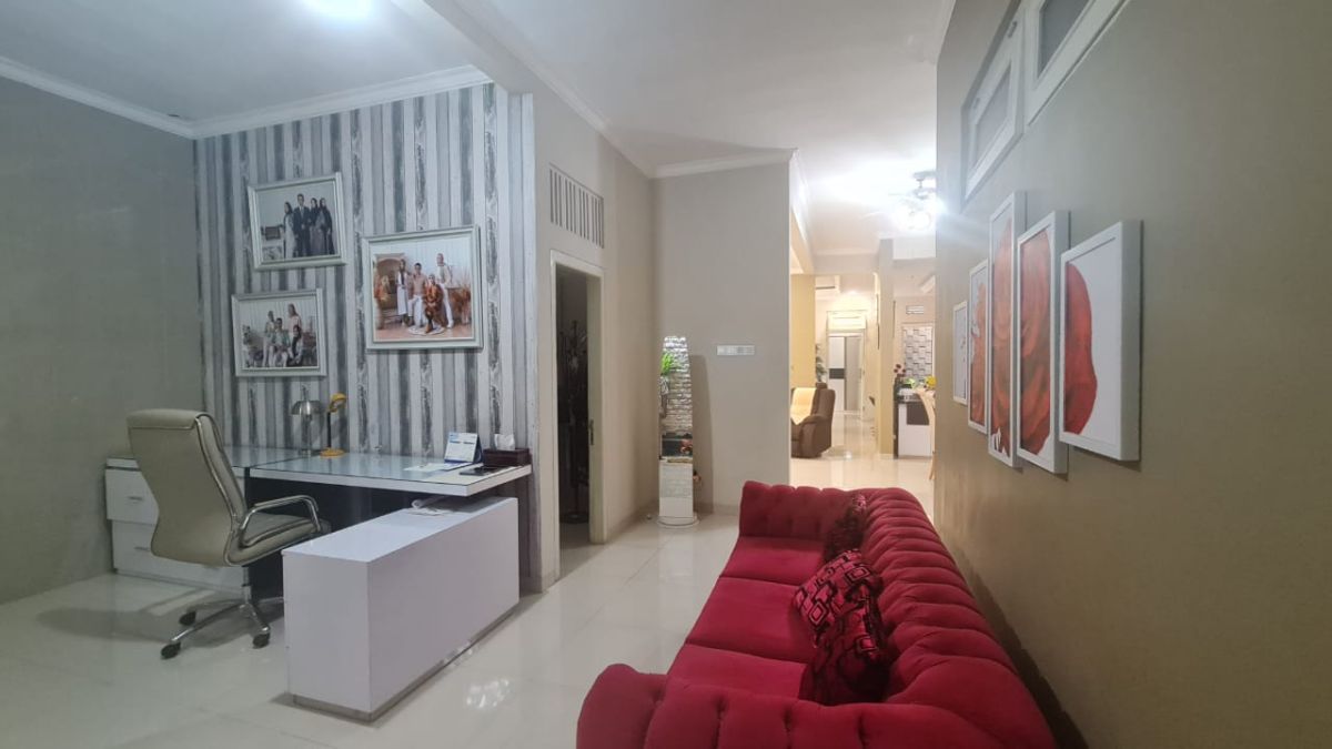 Dijual Rumah Mewah Modern Minimalis, Pusat Kota di Serengan Solo - Foto 11