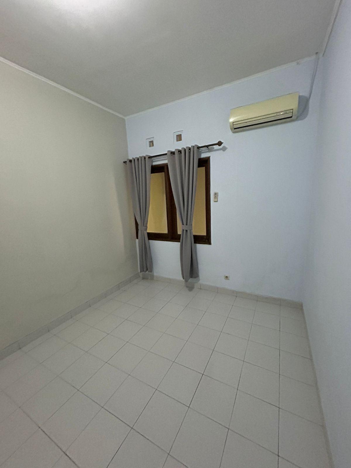 Dijual Cepat Rumah 1 Lantai di Cluster Sutera Kirana Alam Sutera - Foto 4