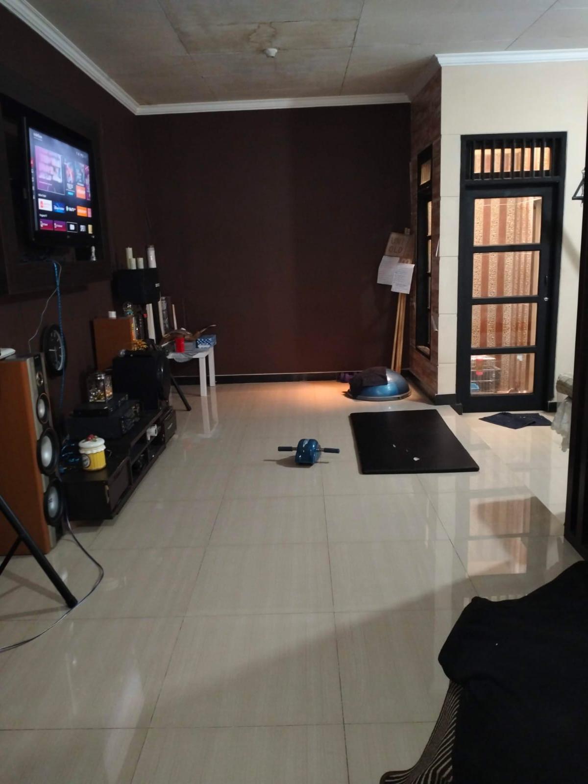 Dijual Rumah Hitung Tanah di Parung Serab, Tangerang - Foto 8