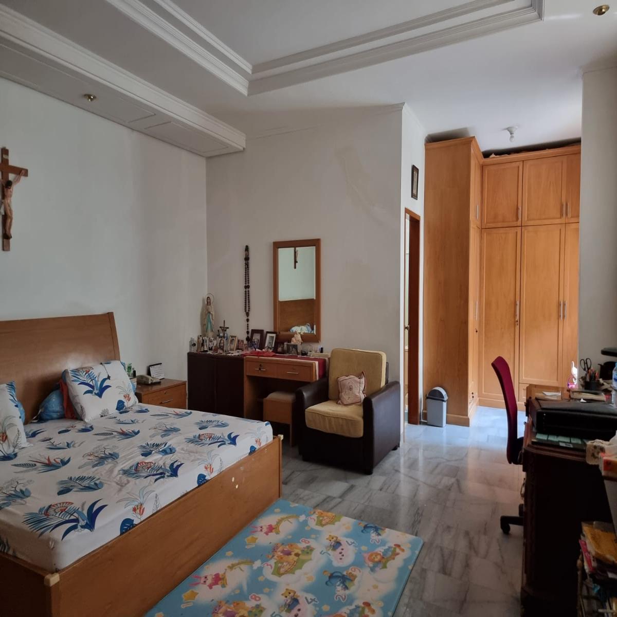 Jual Rumah Luas di Perumahan Intercon, Kebon Jeruk Jakarta Barat RR - Foto 7