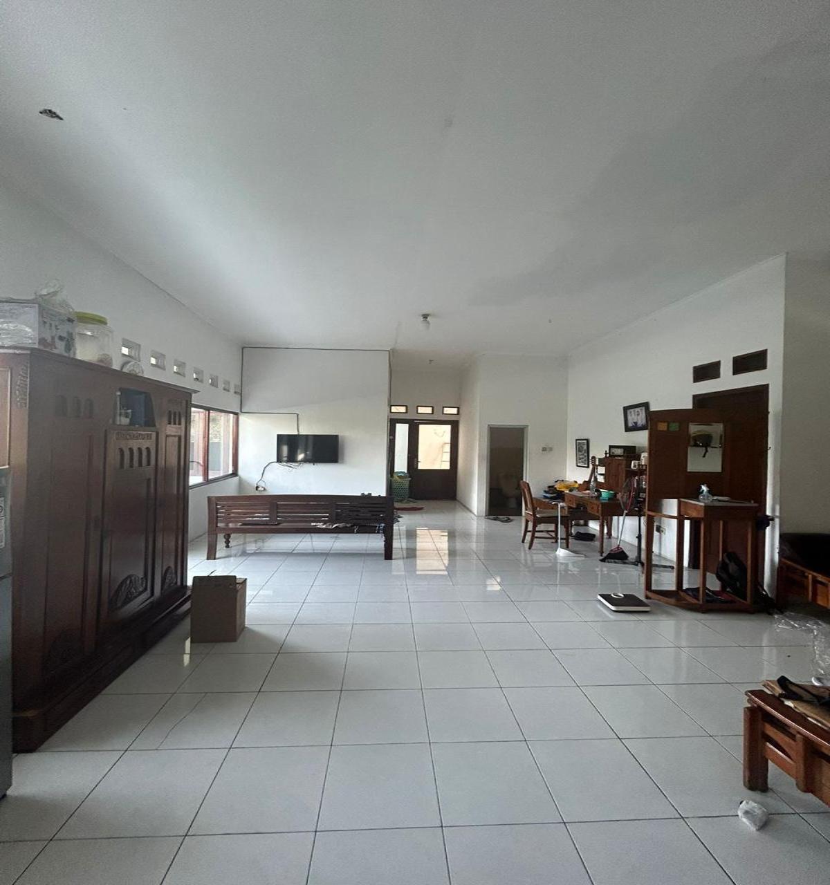 Rumah Bagus Murah Tempat Strategis di Kapuas Ungaran, Semarang Bisa Nego