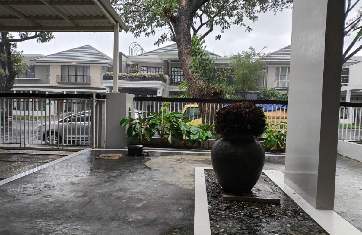 Sewa Rumah di  Permuahan Royal Residence Boulvevard di Surabaya Min 2 Thn - Foto 2