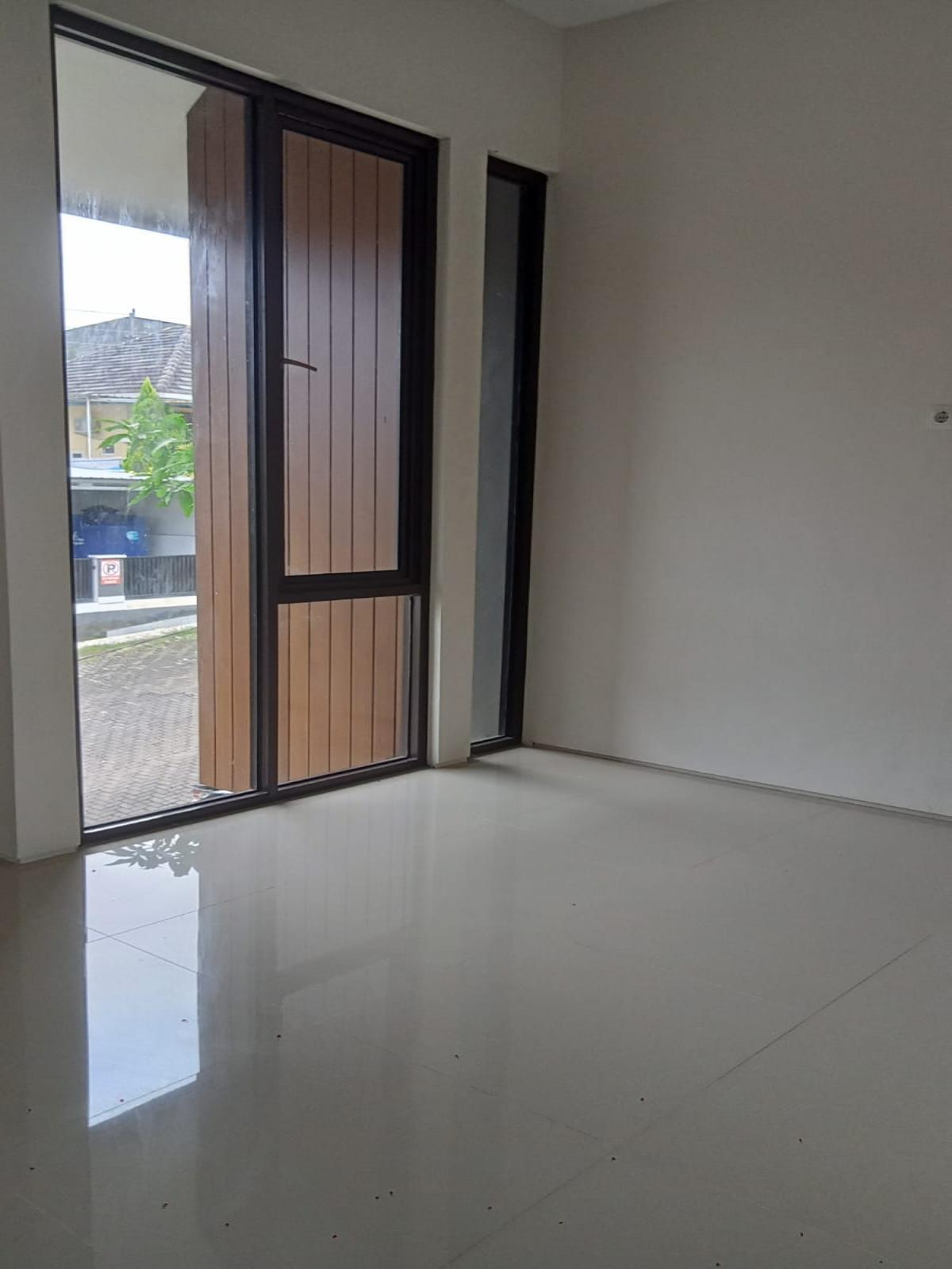 Rumah Bagus Murah di Anaya Hill, Ngaliyan Semarang - Foto 9