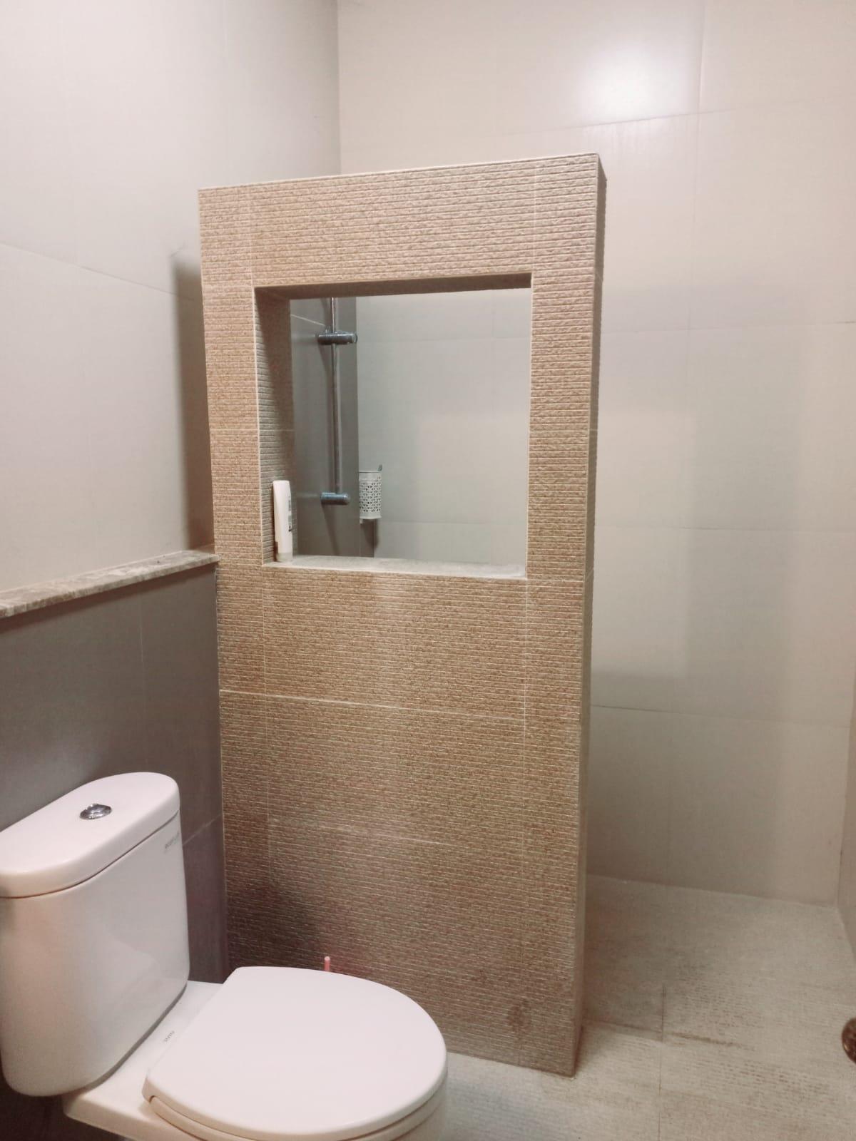 Rumah Mewah Bagus Furnish di Krakatau, Semarang - Foto 5