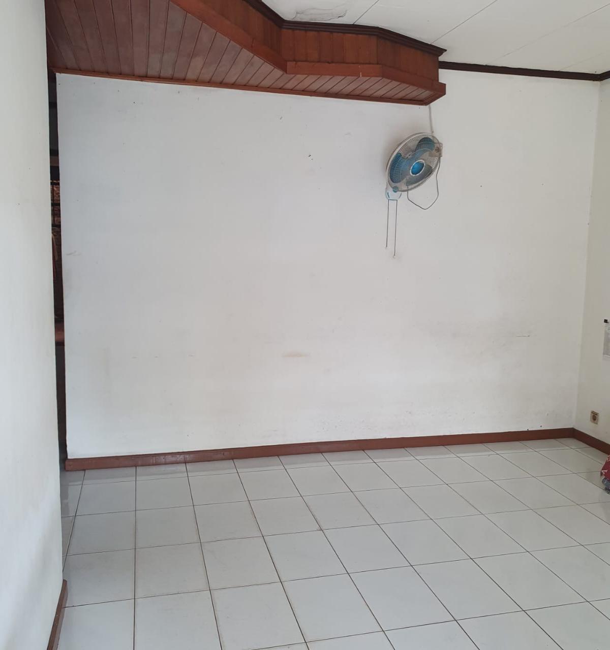 Dijual atau Disewakan Rumah Luas 400 m² di Pancoran, Jakarta Selatan - Foto 3