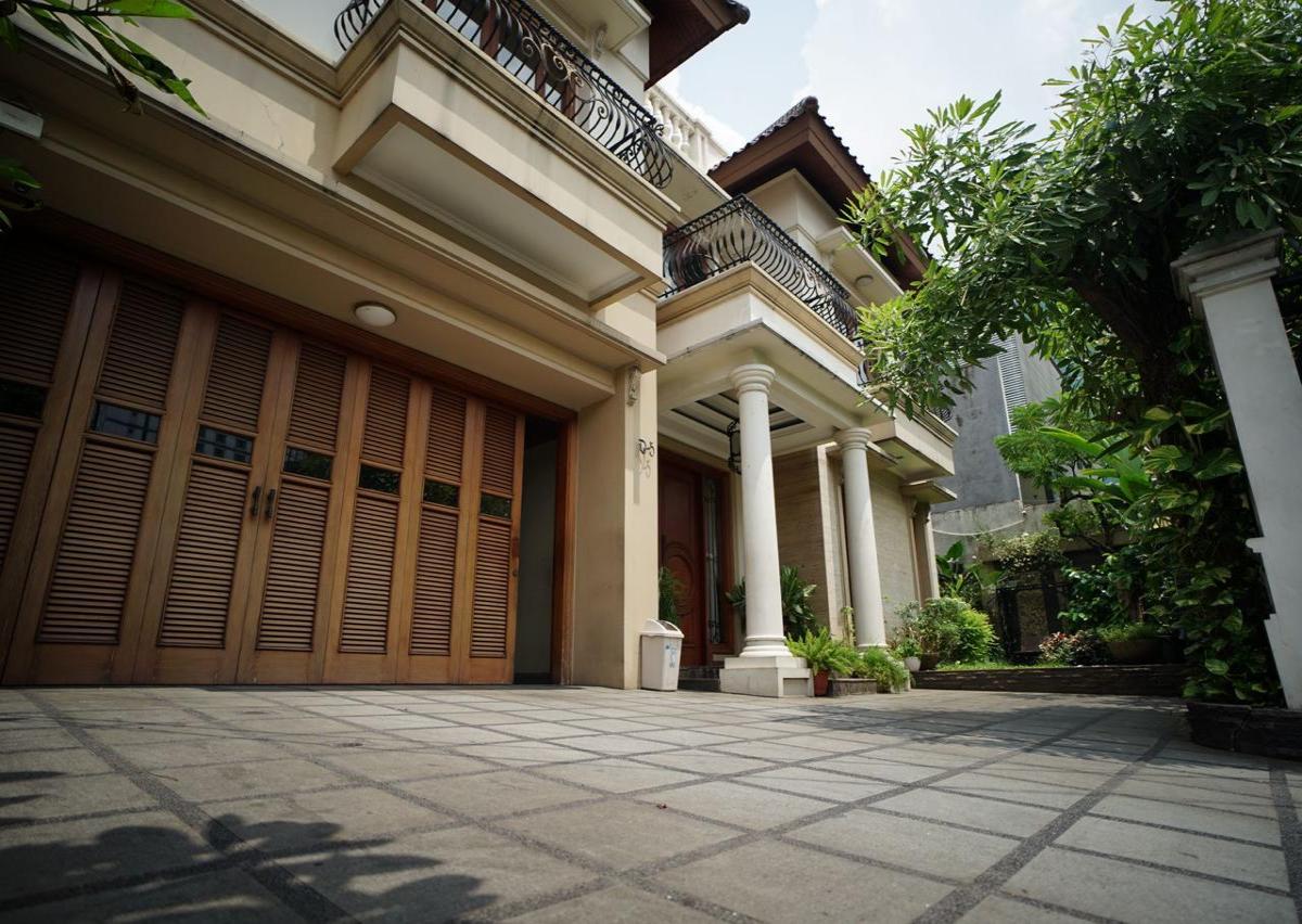 Rumah mewah area slipi Jakarta barat - Foto 7
