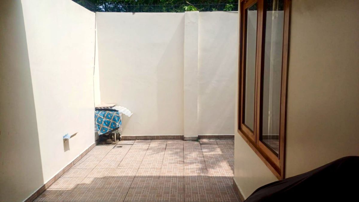 Disewakan Rumah Bagus Full Furnished,  Lokasi : Cluster Elit di Pabelan Solo - Foto 6