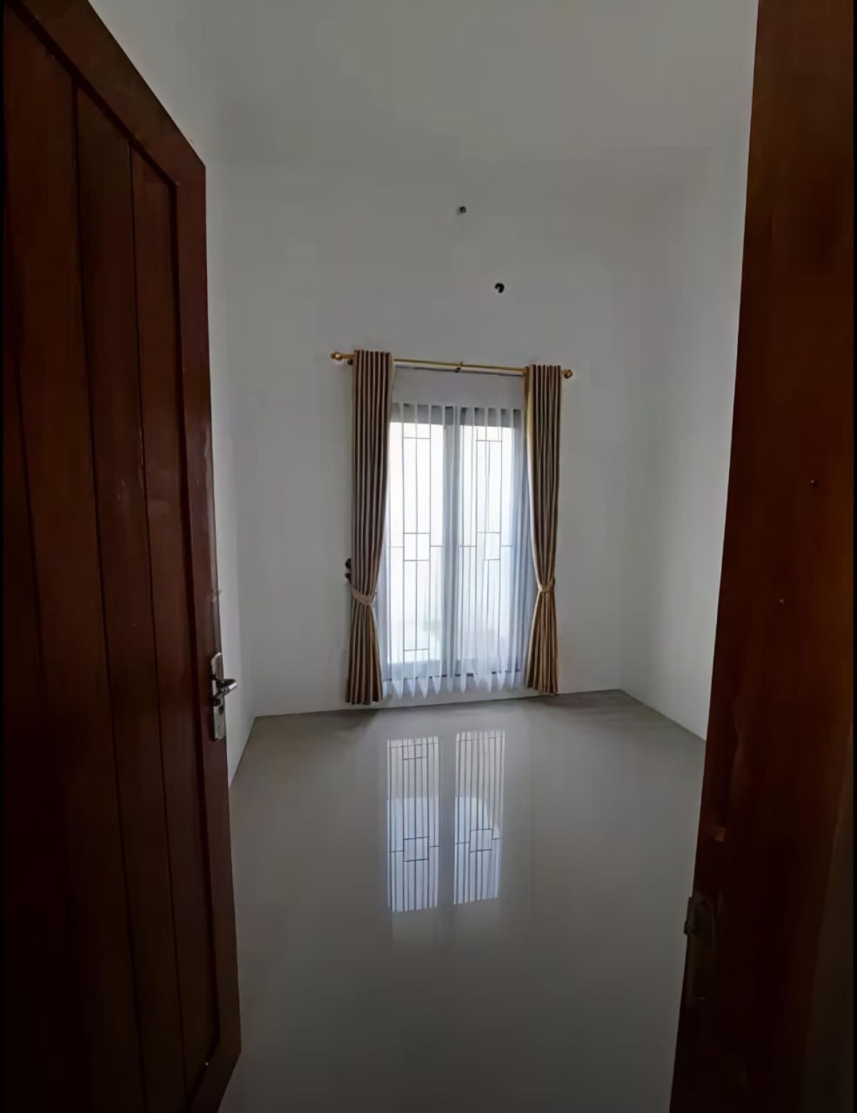 Disewakan Rumah Bagus Siap Pakai Lokasi : Cluster di Blulukan, Colomadu, Solo - Foto 2