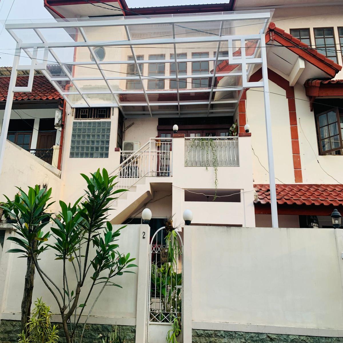Dijual Rumah Di Cipinang Indah, Pondok Bambu
