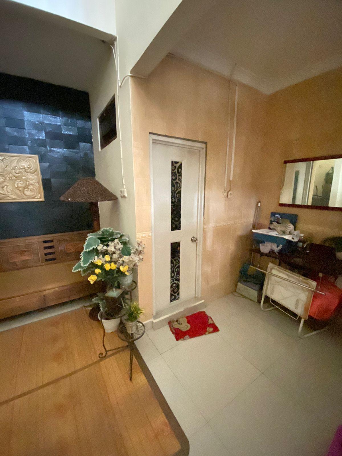 Dijual Rumah 2 Lantai di Pamulang Perumahan Taman Kedaung, Tangerang Selatan - Foto 5