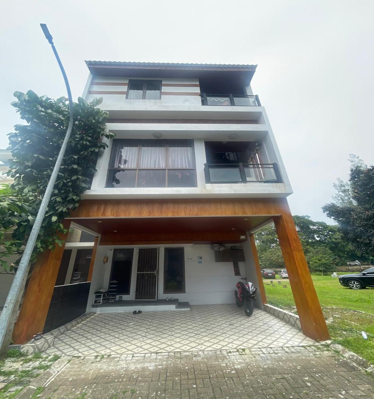 Dijual Rumah 3 Lantai di Graha Raya Cluster Fortune Essence, Tangerang Selatan - Foto 2