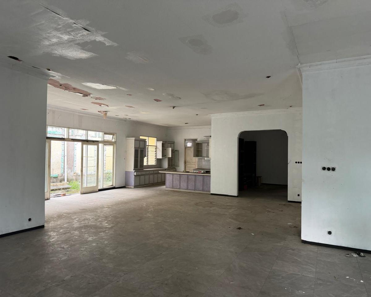 2 UNIT RUMAH BESAR BERDAMPINGAN 1 LAHAN - Foto 12