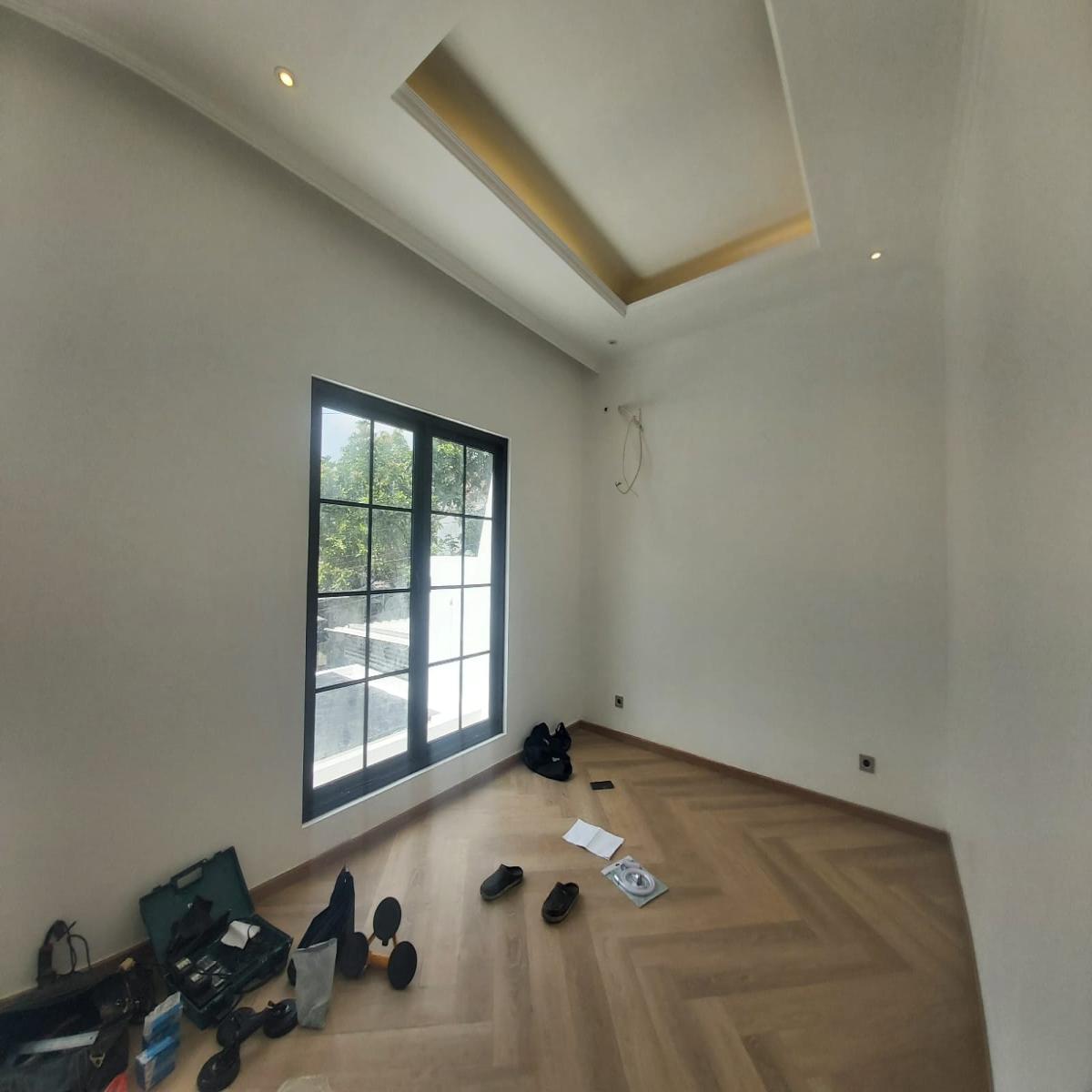 Rumah Bagus Unfurnish Bisa Nego di Bukitsari, Semarang - Foto 3