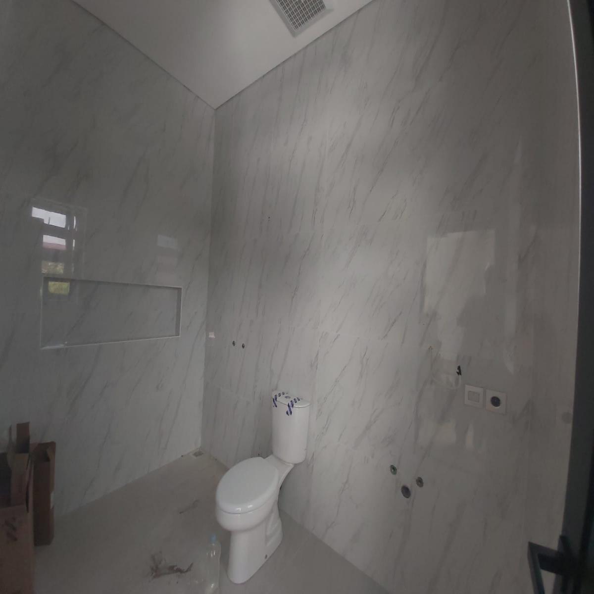 Rumah Bagus Unfurnish Bisa Nego di Bukitsari, Semarang - Foto 8