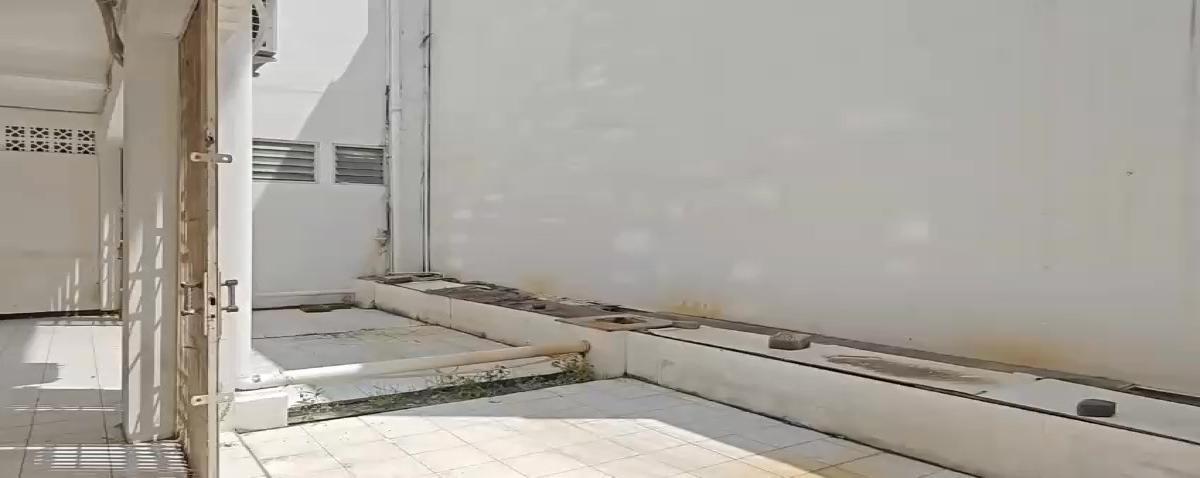 Jual Gedung Perkantoran Bagus 3 Lantai Luas 1500M2 di Citarum, Semarang - Foto 5