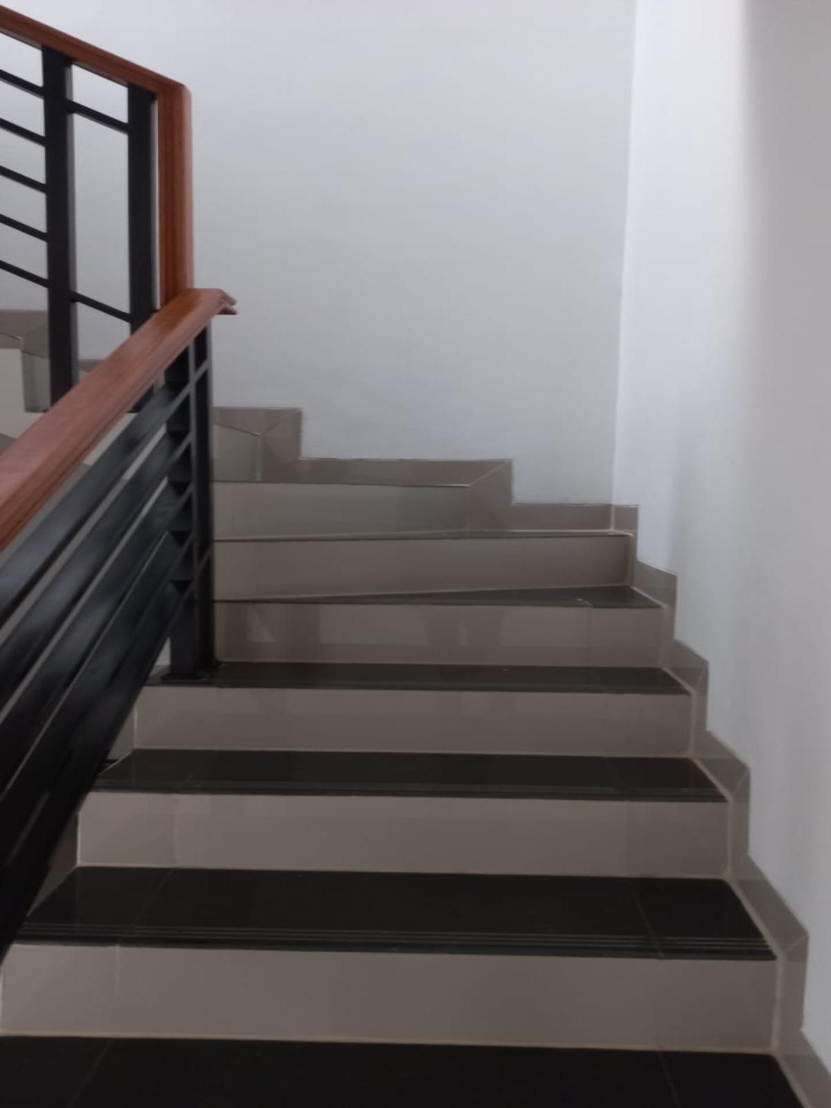 Dijual rumah di Paradiso Bintaro dekat Stasiun Pondok Ranji Tangsel - Foto 5