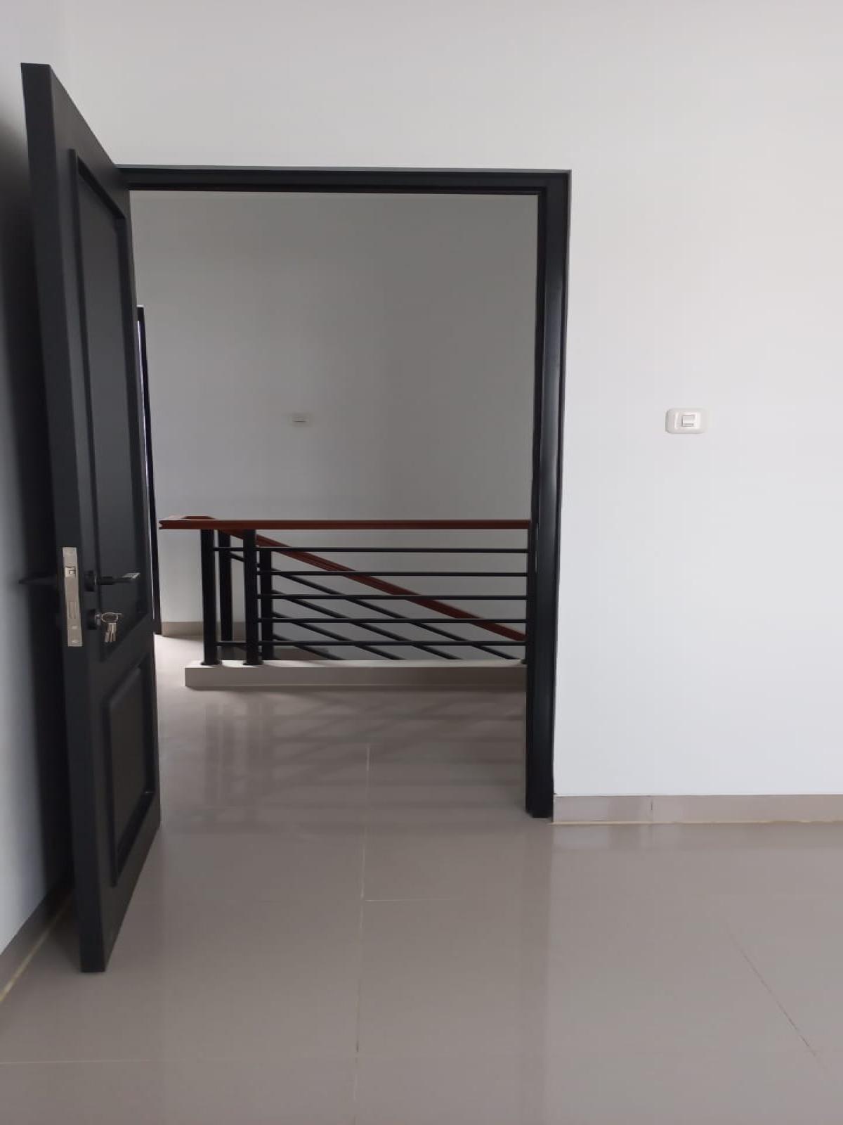 Dijual rumah di Paradiso Bintaro dekat Stasiun Pondok Ranji Tangsel