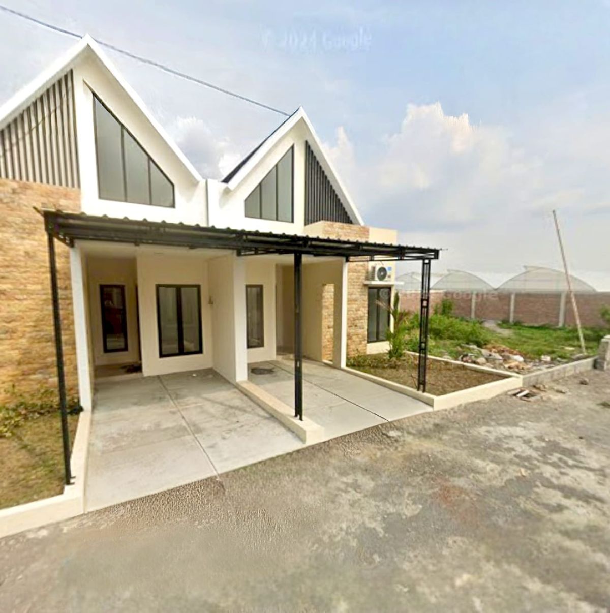 Dijual Rumah Bagus Siap Pakai  Lokasi : Cluster di Blulukan, Colomadu, Solo