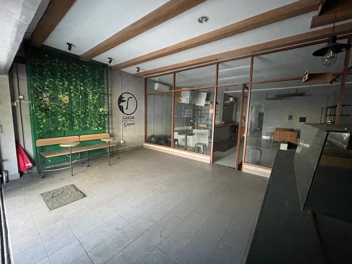 Turun Harga!! Dijual Ruko Lokasi Strategis di Kratonan, Solo - Foto 6