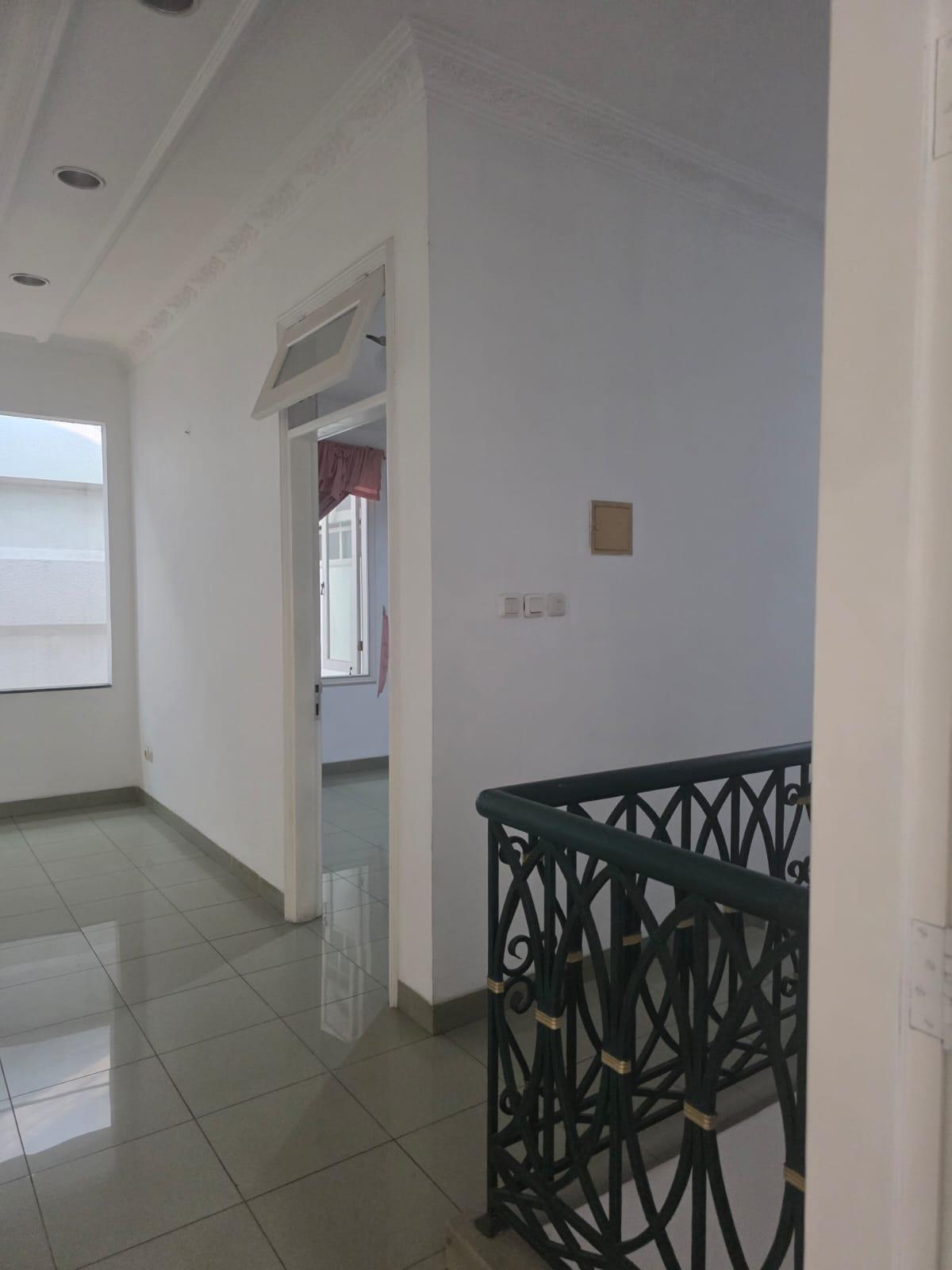 Dijual Rumah Murah Di Gading Kirana, Jakarta Utara - Foto 3