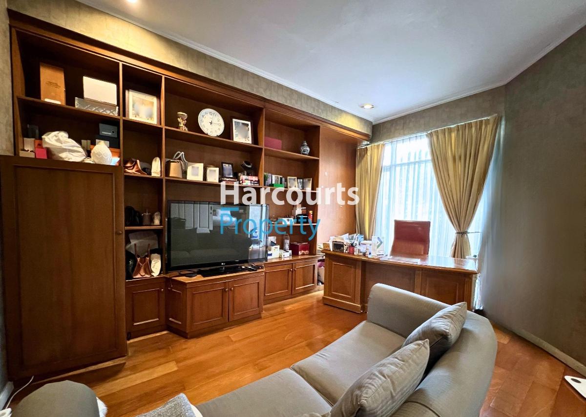 Dijual Rumah Klasik 2 Lantai Terawat Area Prime Senopati Kebayoran Baru - Foto 5