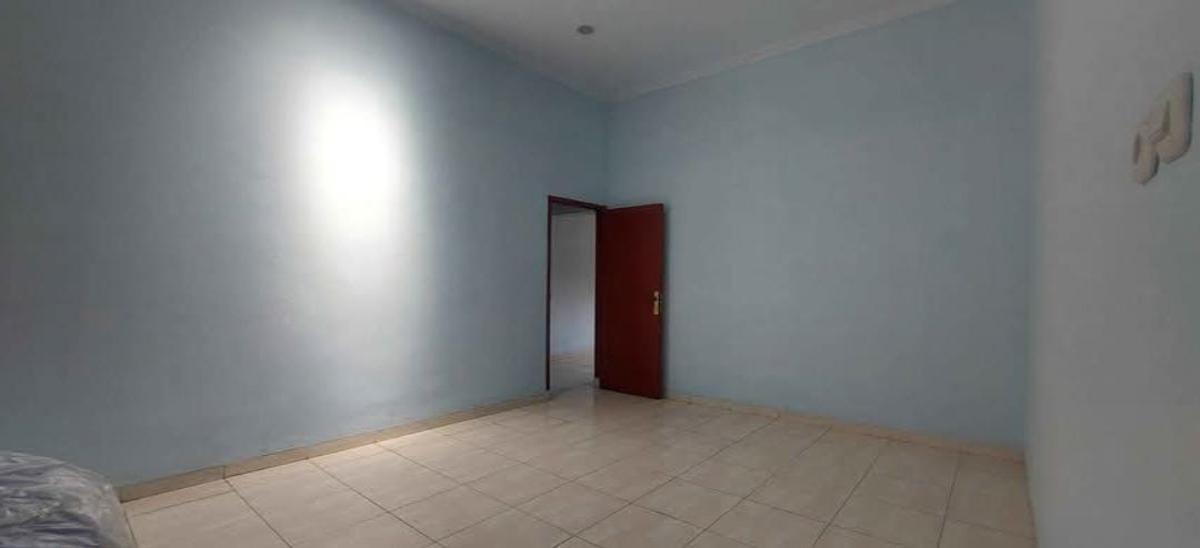 Rumah 2 Lantai Strategis di Bangun Reksa Indah 2 Karang Tengah, Tangerang - Foto 8