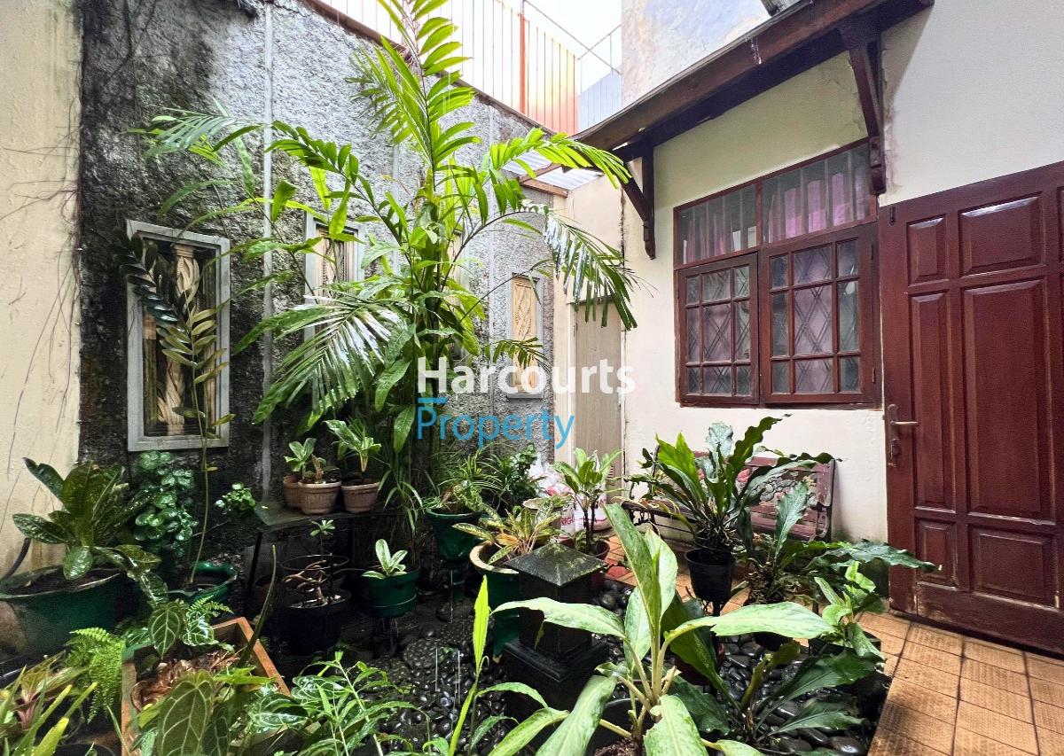 Dijual TURUN HARGA Rumah Klasik Tropis Dekat Area Senopati Kebayoran Baru - Foto 6