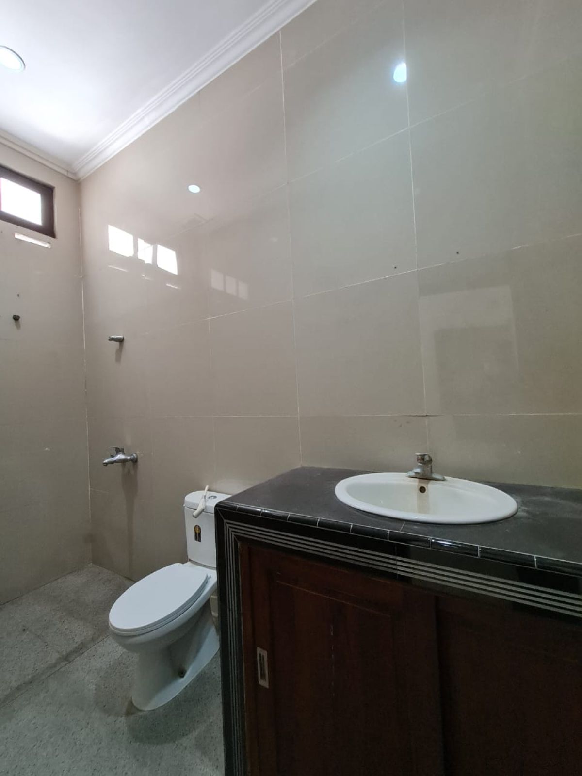 Dijual Rumah Bagus Minimalis Tengah Kota di Jagalan Jebres Solo - Foto 8