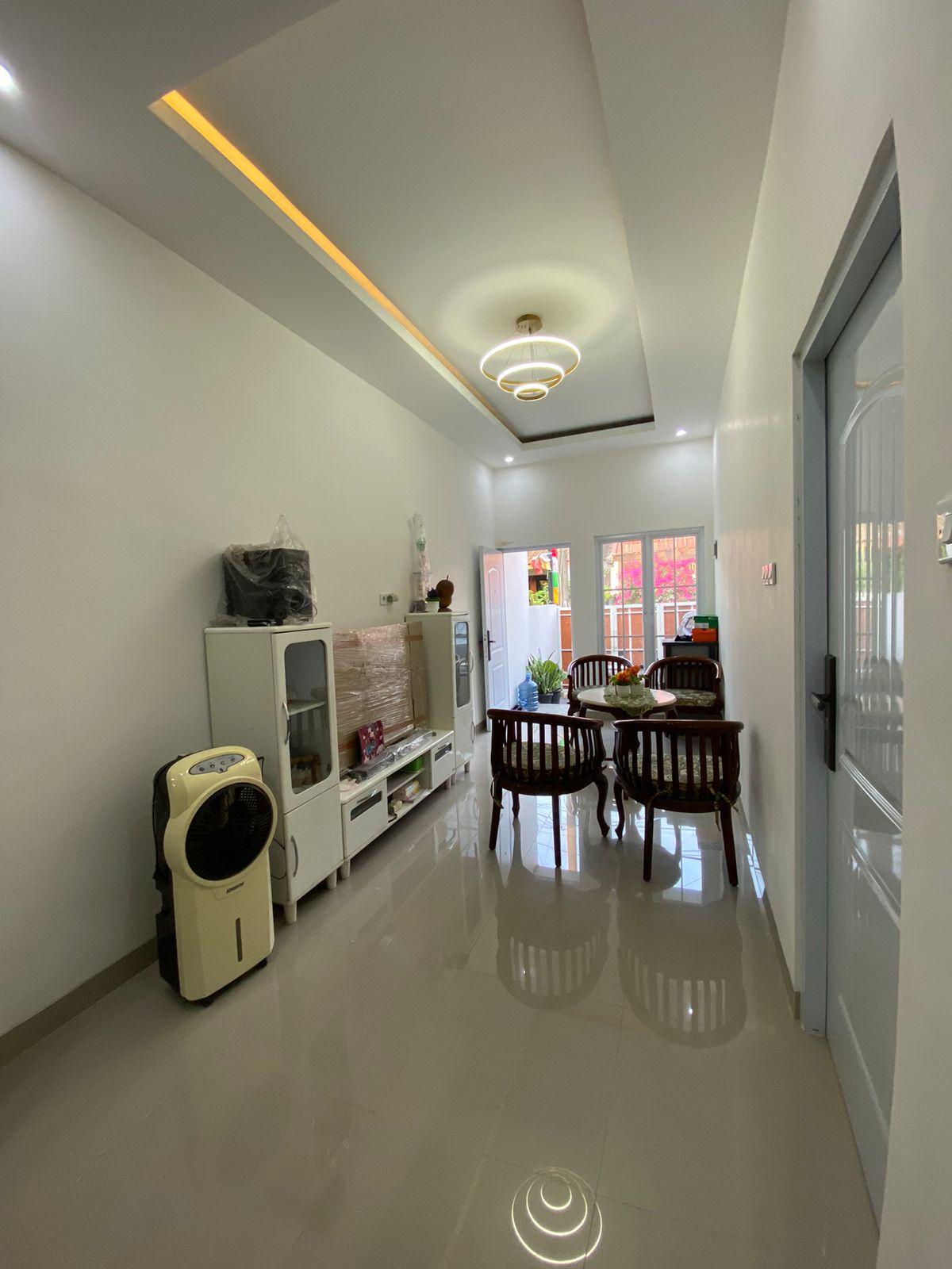 Dijual Rumah Baru Renovasi di Kembang Larangan Ciledug, Tangerang - Foto 4