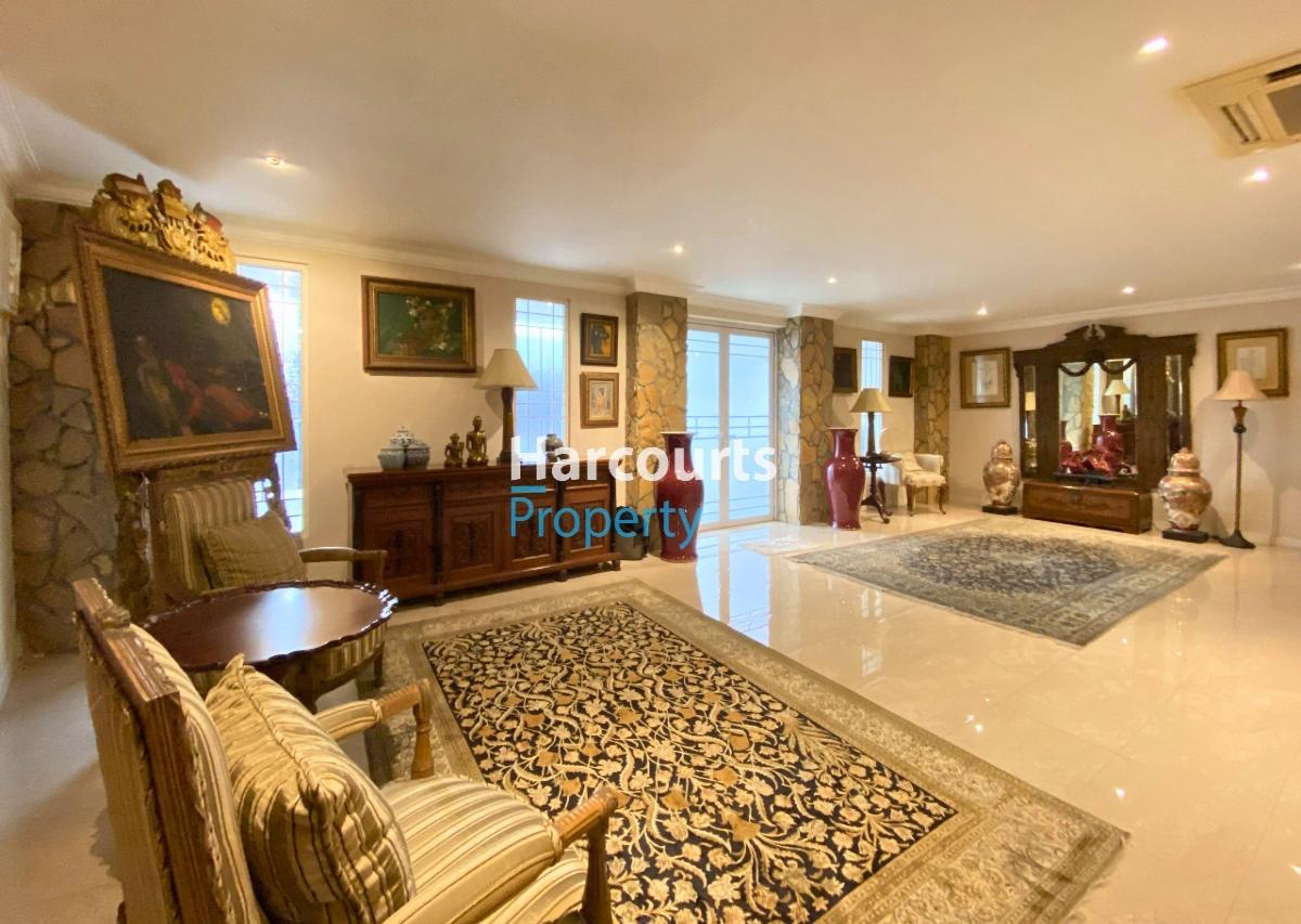 Rumah Klasik Bagus dan Terawat Lokasi Strategis Jl. Senayan dekat Senopati, Kebayoran baru - Foto 2