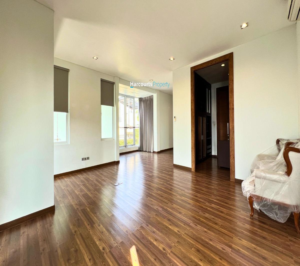 Pondok Indah Area, Disewakan Rumah Mewah Modern Ethinc dekat JIS Terogong, Jakarta Selatan - Foto 8