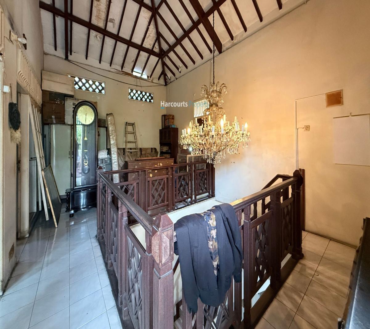 Rumah Klasik bisa Dibangun Ulang Cocok Untukumah Kos-Kosan Lokasi Strategis Dekat Stasiun MRT - Foto 8